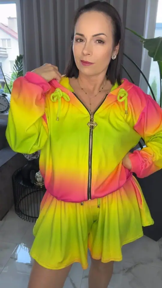 Dres welurowy ombre komplet Lola Bianka, zdjęcie 2 z 2 — odzież damska Victoria Fashion