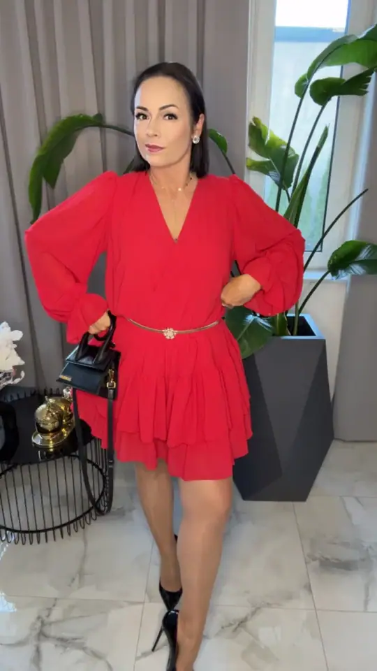 Kombinezon czerwony Lola Bianka szyfonowy piękny, zdjęcie 2 z 2 — odzież damska Victoria Fashion