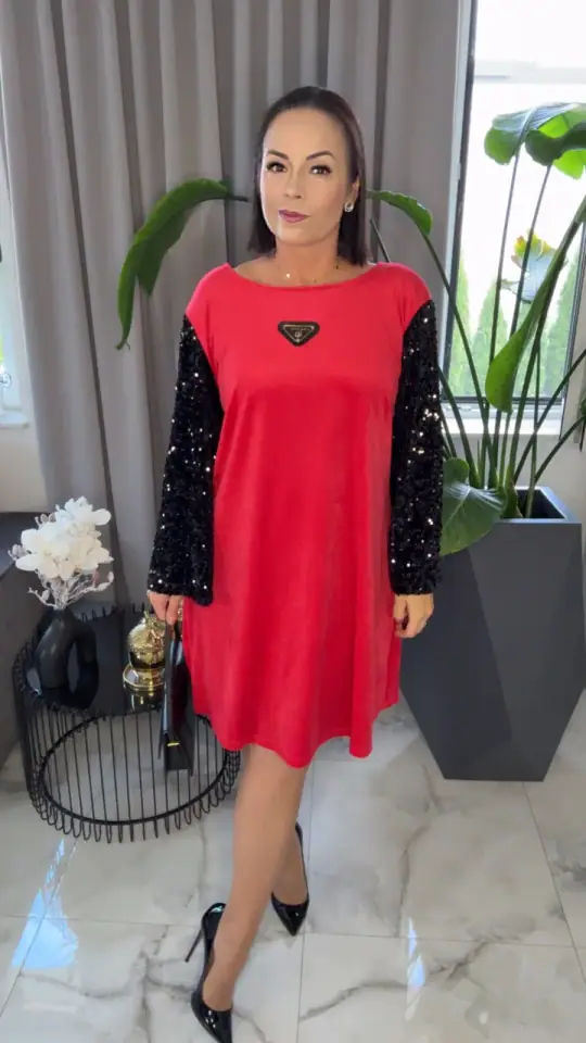 Sukienka Lola Bianka czerwona welurowa, zdjęcie 1 z 2 — odzież damska Victoria Fashion