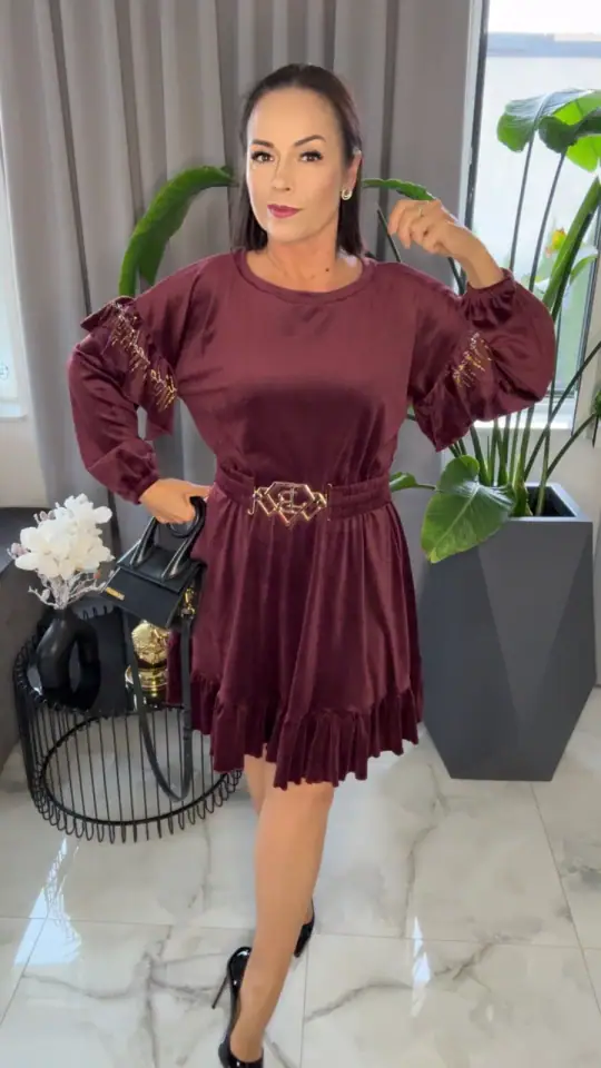 Sukienka Lola Bianka welurowa bordowa, zdjęcie 1 z 2 — odzież damska Victoria Fashion