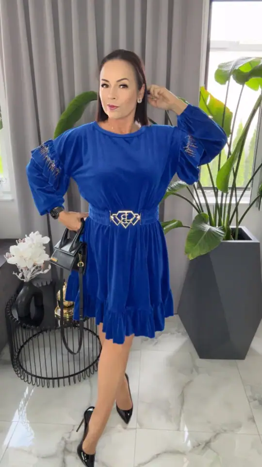 Sukienka Lola Bianka welurowa chabrowa piękna, zdjęcie 1 z 2 — odzież damska Victoria Fashion