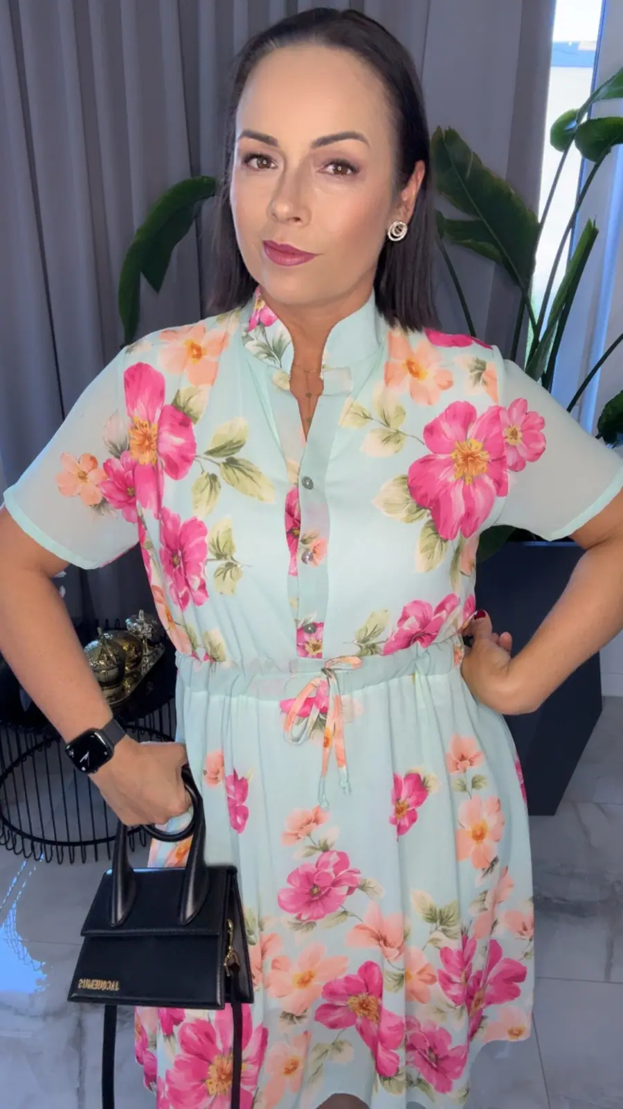 Sukienka elegancka miętowa w kwiaty — miniatura 5 z 7