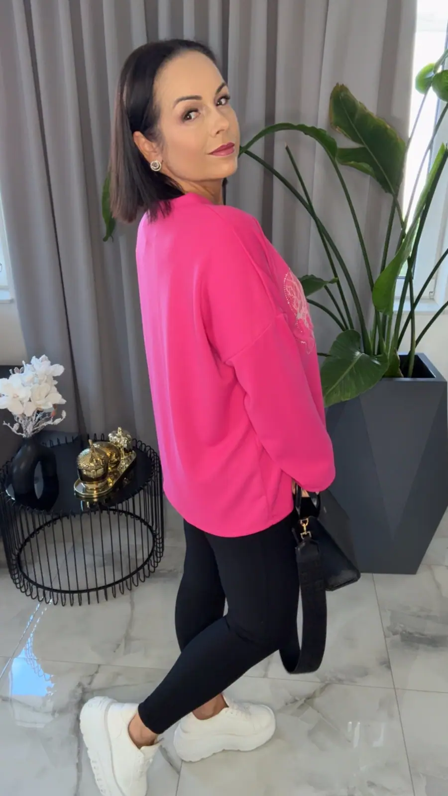 Bluza różowa wygodna tunika, zdjęcie 2 z 2 — odzież damska Victoria Fashion