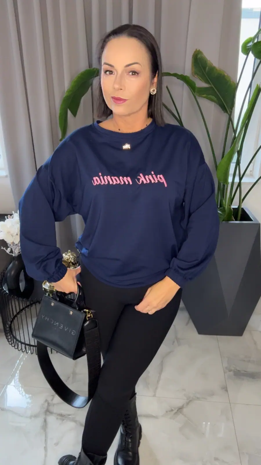 Bluza Pink mania granatowa lekka, lola bianka, zdjęcie 1 z 2 — odzież damska Victoria Fashion