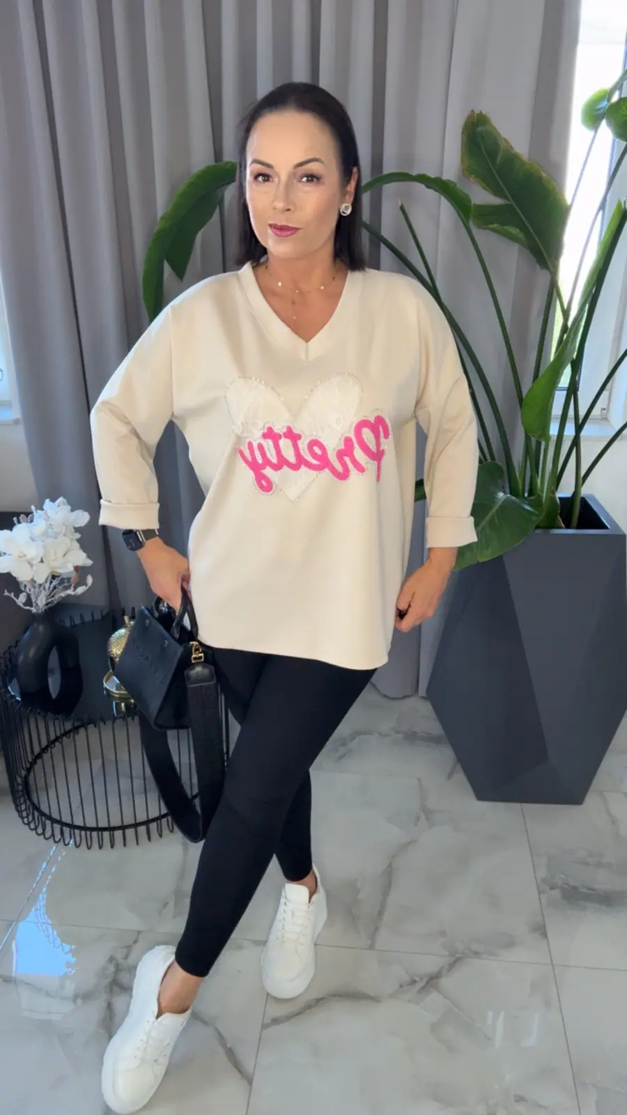 Bluza beżowa wygodna tunika, zdjęcie 1 z 2 — odzież damska Victoria Fashion
